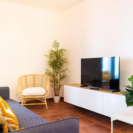 Alma Nortena - Spacious With Terrace * קורלחו